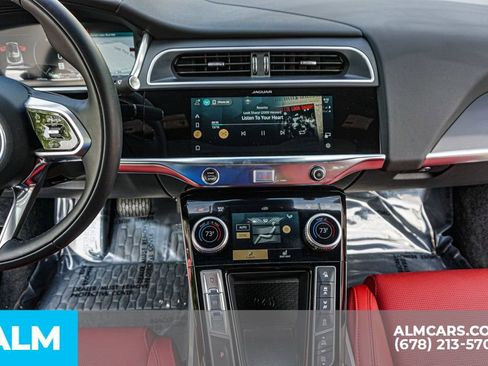 Used 2024 Jaguar I-PACE R-Dynamic HSE image 40