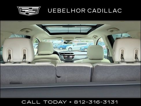 Used 2017 Cadillac XT5 Luxury FWD image 10