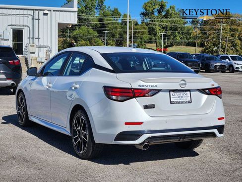 Used 2025 Nissan Sentra SR image 7