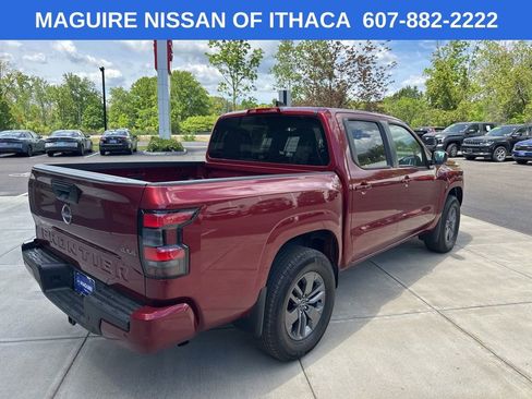 Used 2025 Nissan Frontier SV w/ Tow Package AWD/4WD image 5