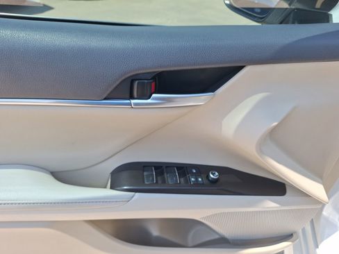 Used 2024 Toyota Camry XLE FWD image 16