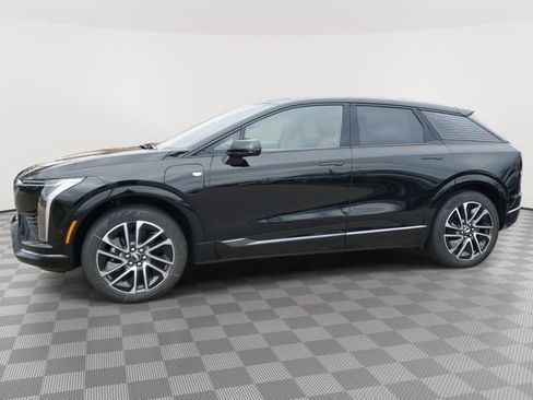 New 2026 Cadillac Optiq Sport 2 w/ LPO, Floor Liner Package AWD/4WD image 3