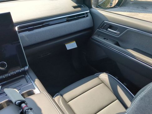 New 2026 GMC Sierra EV Elevation w/ Premium Package image 25