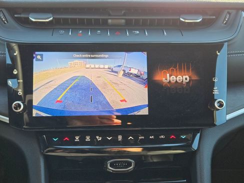 New 2026 Jeep Grand Cherokee L 4WD image 22