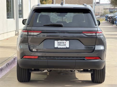 New 2025 Jeep Grand Cherokee Limited image 6