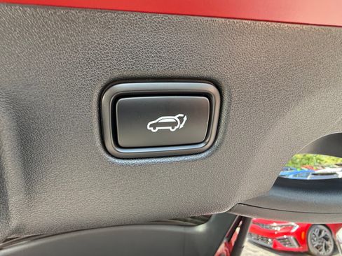 New 2025 Kia EV6 Wind image 10