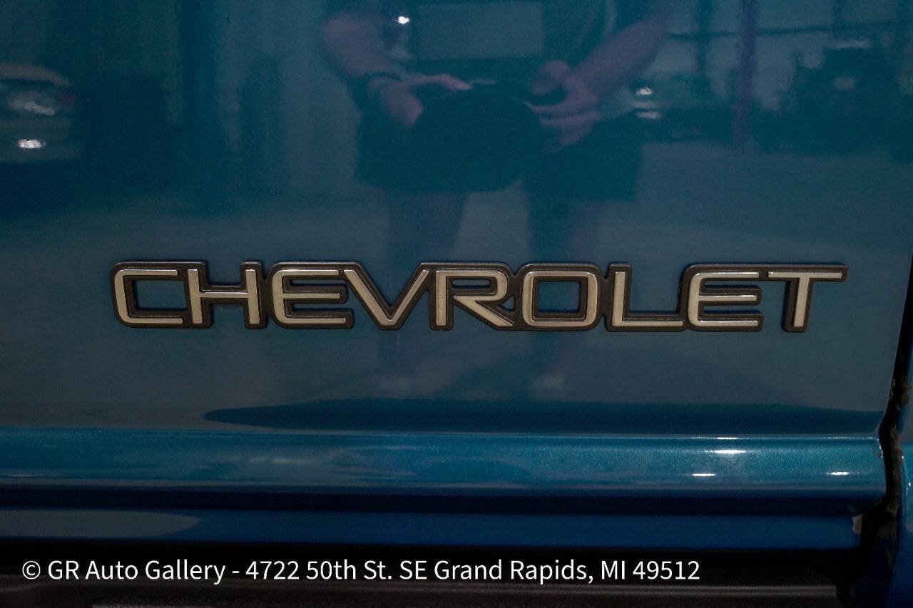 Used 2001 Chevrolet S10 Pickup LS w/ Preferred Equipment Group RWD image 26