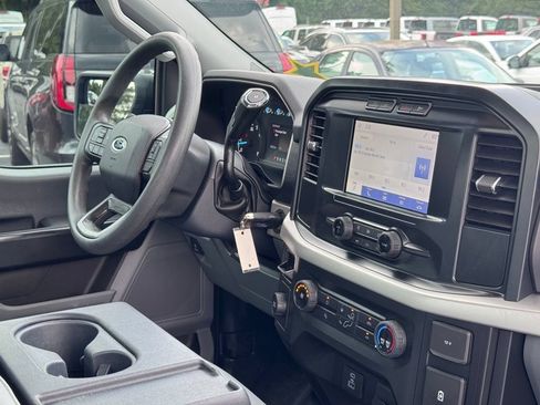 Used 2022 Ford F150 XL w/ Equipment Group 101A High RWD image 5
