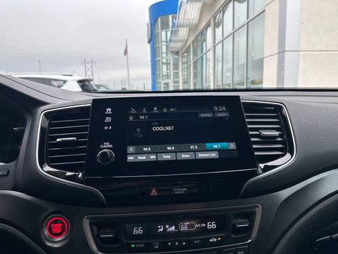 Used 2022 Honda Pilot Sport image 61
