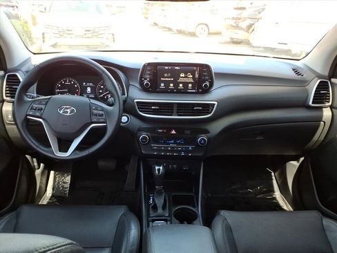 Certified 2021 Hyundai Tucson Limited image 16