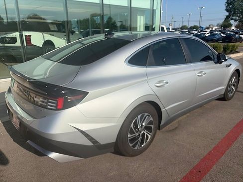 Certified 2026 Hyundai Sonata Blue FWD image 7