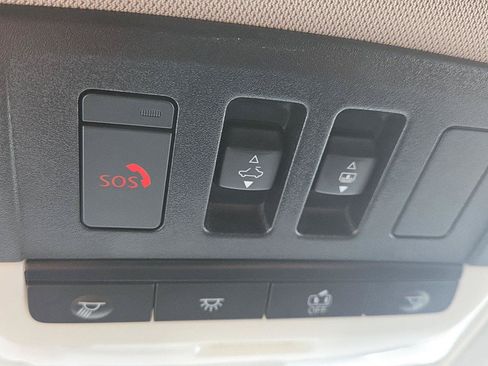 Used 2021 Nissan Rogue Platinum AWD/4WD image 37