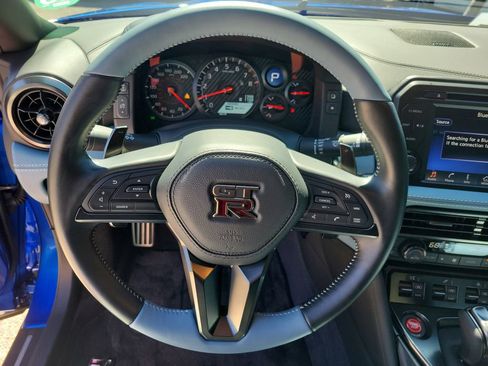 Used 2024 Nissan GT-R w/ Floor Mat Package AWD/4WD image 21