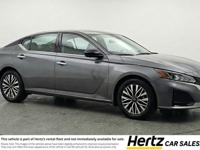 Used 2025 Nissan Altima 2.5 SV