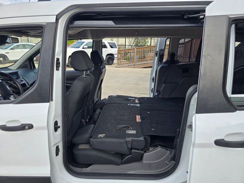 Used 2020 Ford Transit Connect XL image 32