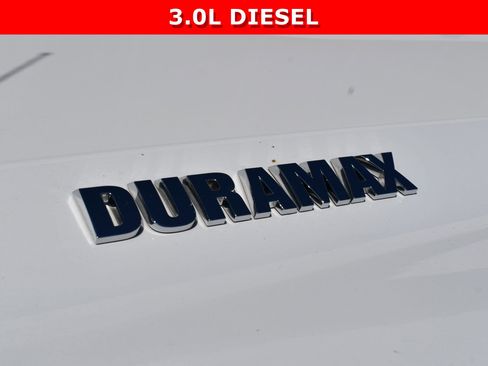 Used 2023 Chevrolet Silverado 1500 LT w/ Protection Package RWD image 5