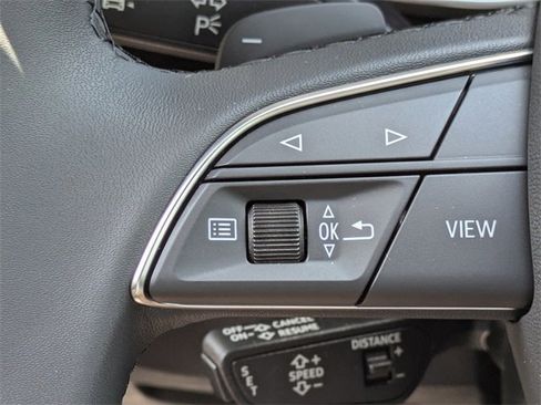 Used 2025 Audi Q3 2.0T Premium image 22