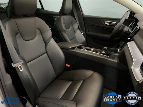 Used 2025 Volvo S60 B5 Core image 72