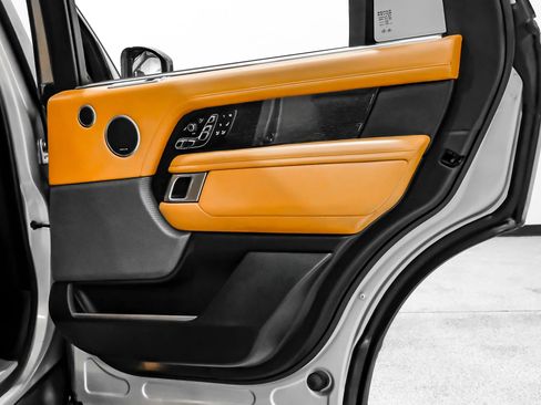 Used 2019 Land Rover Range Rover Long Wheelbase Autobiography image 55