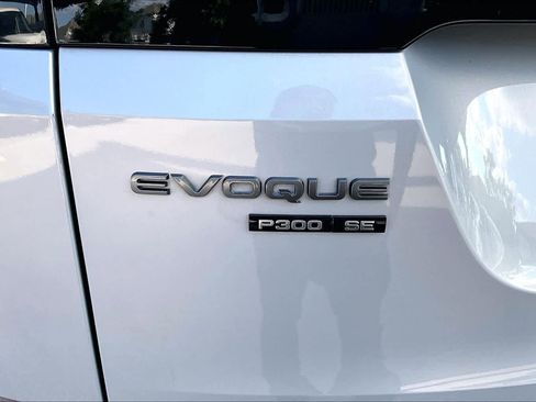 Used 2020 Land Rover Range Rover Evoque R-Dynamic SE AWD/4WD image 10
