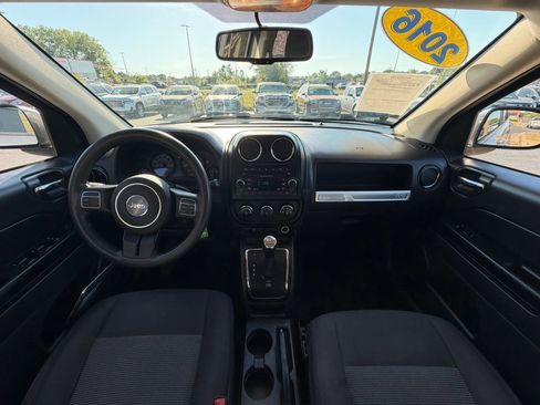 Used 2016 Jeep Compass Sport w/ Power Value Group FWD image 12