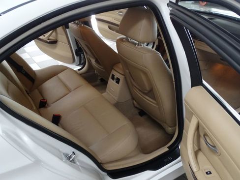 Used 2008 BMW 328i I image 10