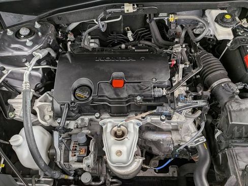 Used 2024 Honda HR-V EX-L image 29