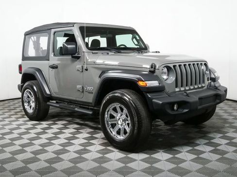 Used 2020 Jeep Wrangler Sport image 24
