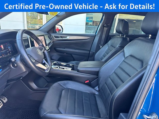 Certified 2025 Volkswagen Atlas Cross Sport SEL R-Line AWD/4WD image 9
