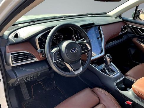 Used 2022 Subaru Outback Touring AWD/4WD image 15