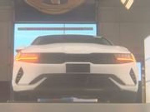 Used 2023 Kia K5 LXS image 3