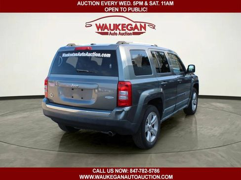 Used 2011 Jeep Patriot Latitude FWD image 3