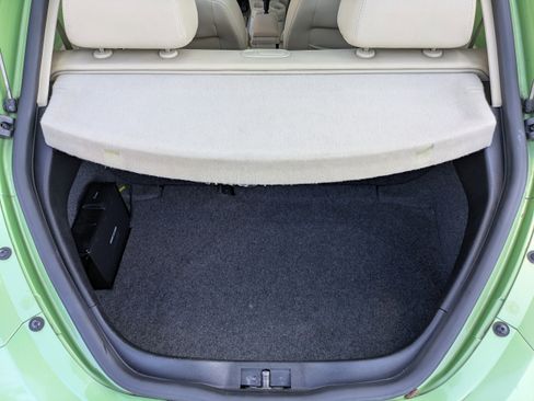 Used 2003 Volkswagen Beetle GLX image 10