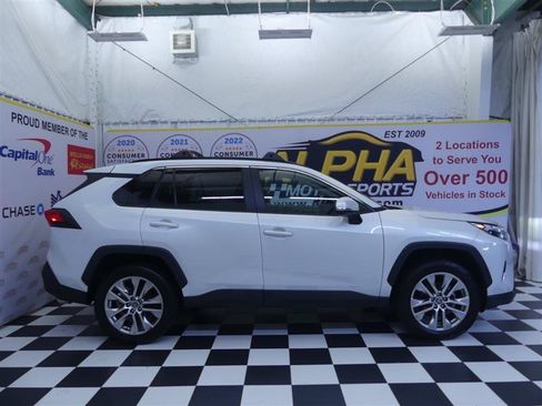 Used 2025 Toyota RAV4 XLE Premium w/ Weather Package AWD/4WD image 28