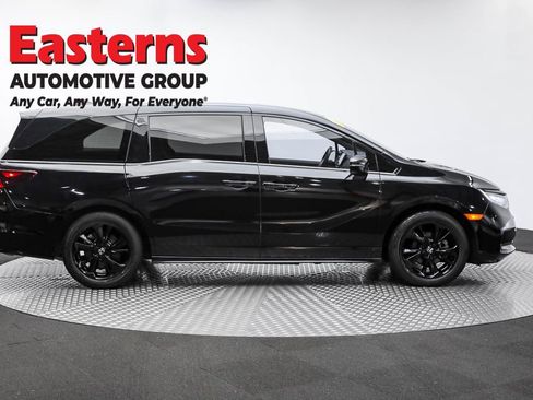 Used 2024 Honda Odyssey Sport image 4