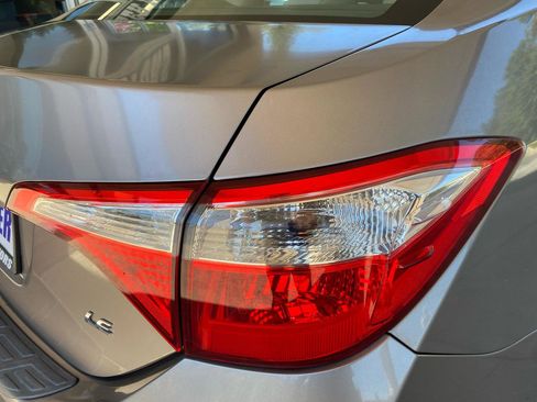 Used 2015 Toyota Corolla LE w/ Protection Package FWD image 27