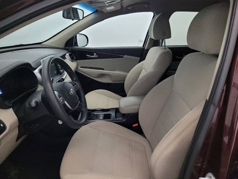 Used 2019 Kia Sorento AWD V6 image 17