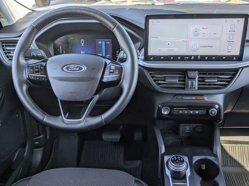 Used 2023 Ford Escape SE FWD image 30