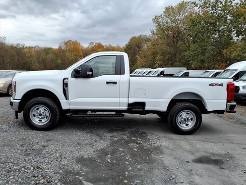 New 2026 Ford F350 XL w/ XL Chrome Package image 6