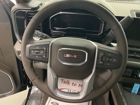 New 2025 GMC Sierra 2500 SLT w/ SLT Premium Package image 19