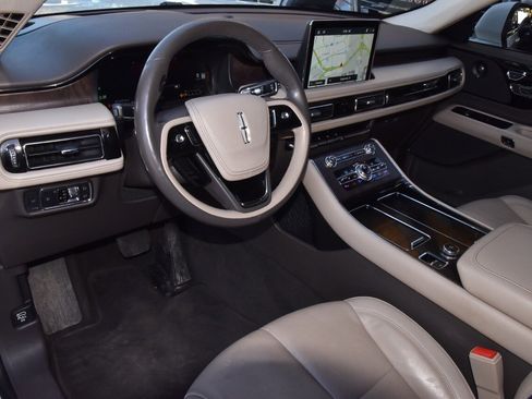 Used 2022 Lincoln Aviator Reserve w/ Equipment Group 201A image 37