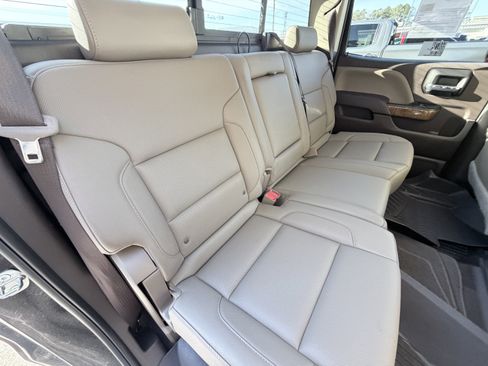 Used 2018 GMC Sierra 1500 SLT image 18