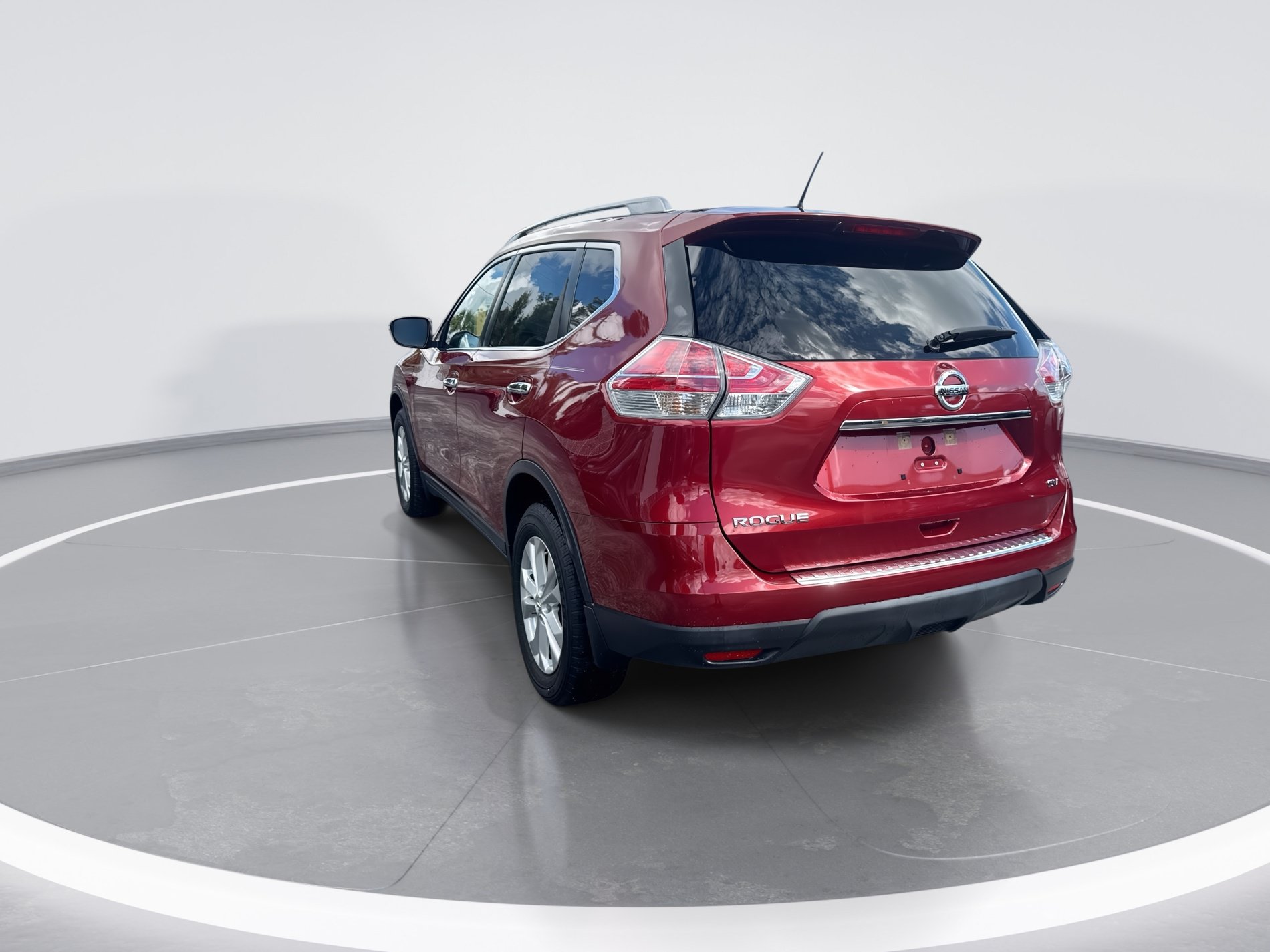 Used 2016 Nissan Rogue SV FWD image 6