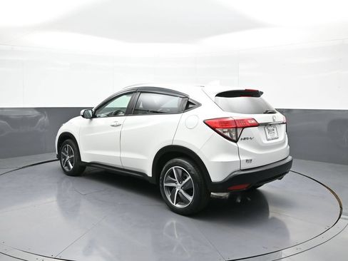 Used 2021 Honda HR-V EX-L image 8