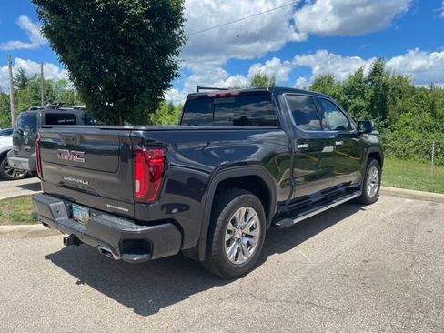 Used 2024 GMC Sierra 1500 Denali w/ Technology Package AWD/4WD image 5