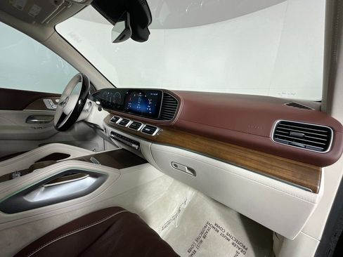 Used 2025 Mercedes-Benz Maybach GLS 600 Maybach GLS 600 image 19