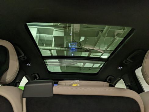 New 2026 Volvo XC90 B6 Plus w/ Protection Package Premier image 13