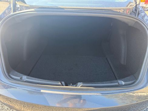 Used 2023 Tesla Model 3 Standard Range image 23