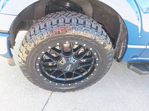 Used 2023 Ford F150 Lariat AWD/4WD image 11