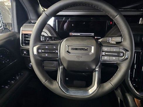New 2026 GMC Yukon XL Denali image 27